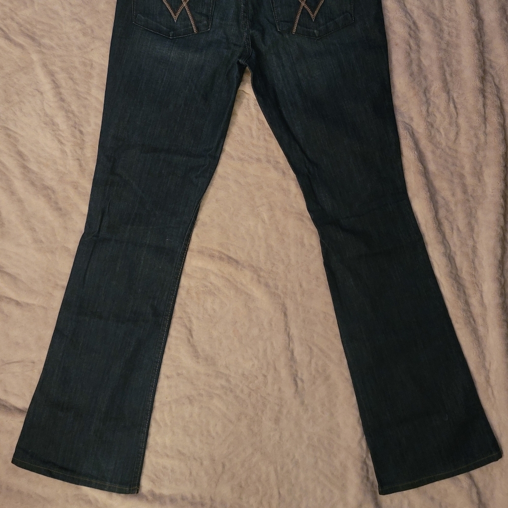 William Rast “Stella Straight w/Boot” Jeans EUC Jeans! (Size 29) - Picture 5 of 16